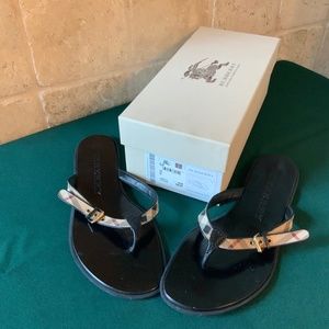 Burberry, size EU 41, black